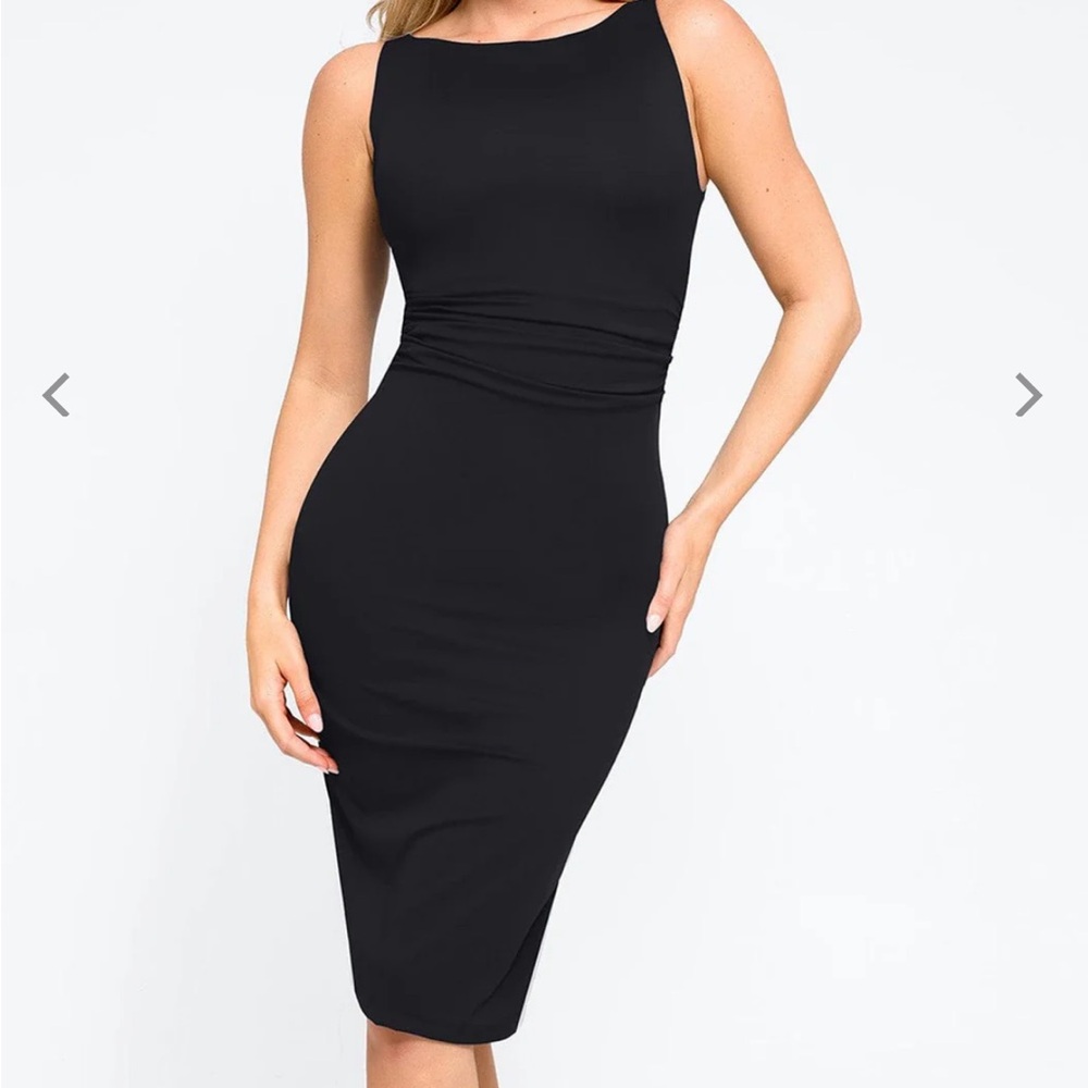 Lulu's Classic Black Midi Dress